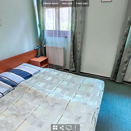 セゲド Timarhaz Panzio Bed & Breakfast エクステリア 写真