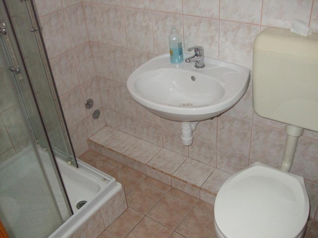 セゲド Timarhaz Panzio Bed & Breakfast 部屋 写真